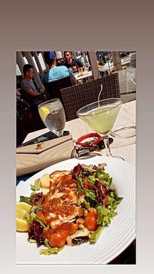 Apple martini & salmon salad