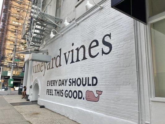 Vineyard Vines