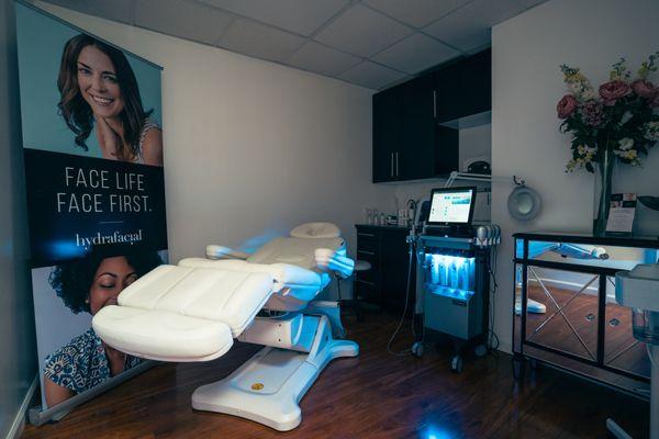 Our facial room. Enjoy a Hydrafacial, Chemical Peel or micro needling treatment with our certified technicians.