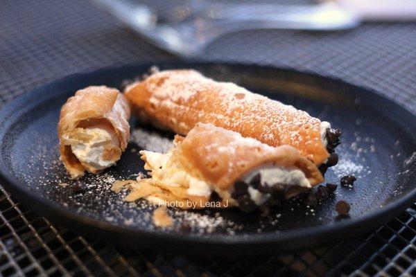 Inside of Choco Chip Cannoli ($4) - sweet ricotta & fennel pollen. Pretty good, shell is quite light