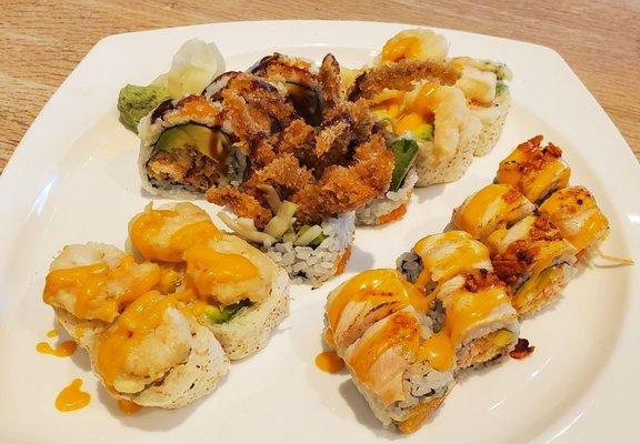 Hot Mama, Outside The Box, and Spider Roll