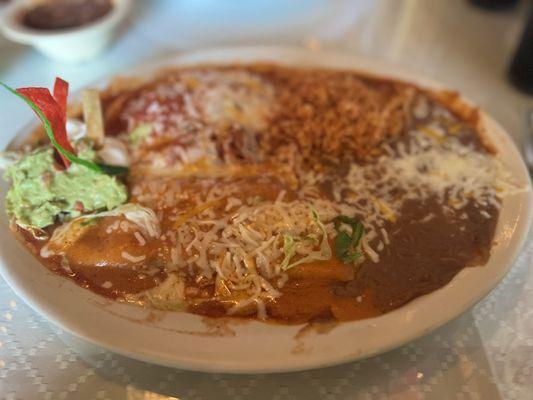 Chile relleno, cheese enchilada with rice and beans