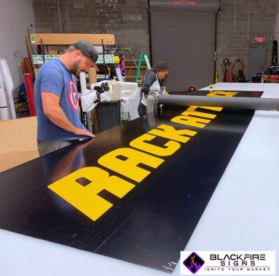 Custom signs and graphics for Atlanta Business