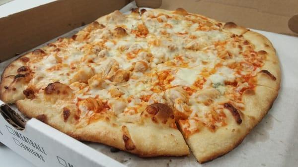 Buffalo chicken flatbread