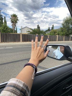 Chunky wavy ring