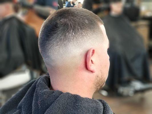 Mid fade done by hector