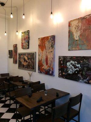 Table seating with artwork