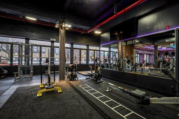 Crunch Fitness - South Slope