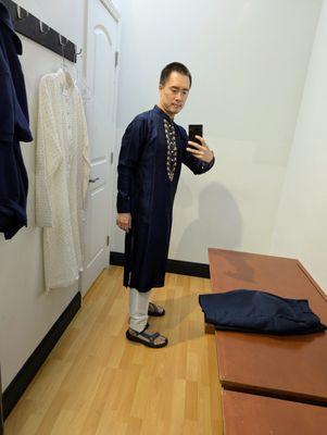 Inside one of the dressing rooms at Ladlee. I ended up going with this kurta with pants for $125. $132.50 after 6% sales tax.