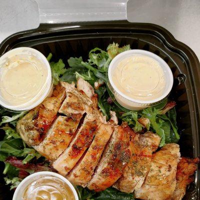 Grilled chicken breast salad