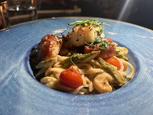 Shrimp and scallop pasta