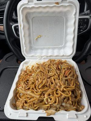 Chicken lo mein with white rice (lunch special) $8.75 (instagram: @issa.cheatday)