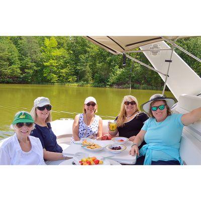 Why not hang with your family and friends aboard a private Chesapeake cruise?