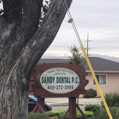 Sandy Dental