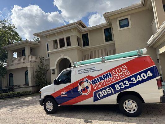 Water heater Repair service Van - Miami 305 Plumbing