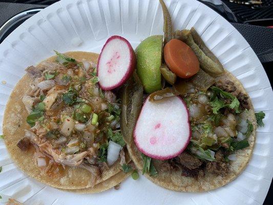 Tacos de Carnitas y Carne Asada