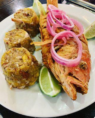 Mofongo de Chicharrón with Red Snapper!