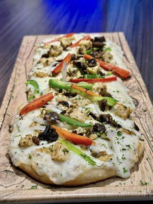 Chicken Cheesesteak Flatbread