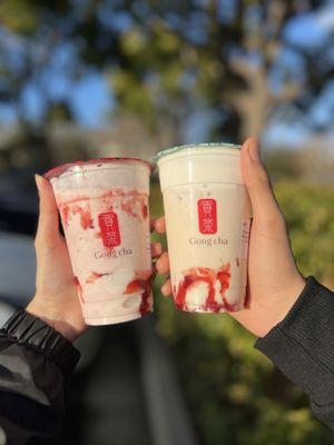 Strawberry & almond jelly smoothie