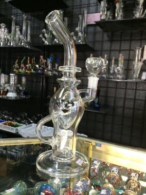 Diamond glass water pipe