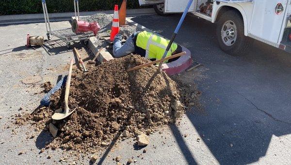 Fire hydrant leak repair