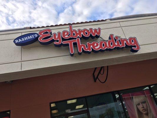 Rashmi's Eyebrow Threading