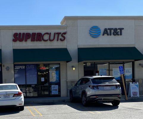 Supercuts is my favorite place for haircuts