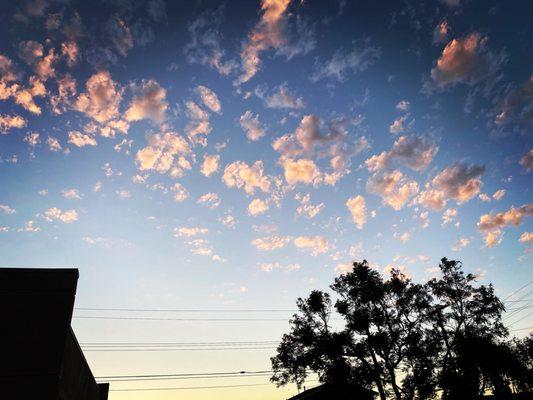 Cotton candy rain clouds gathering last night at the park at 8PM before booming thunderstorms early this morning (6/22/22)