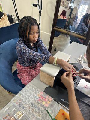 Children manicures