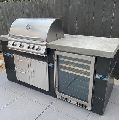 Perfect Blaze 7ft BBQ Island in San Marcos with 24" Blaze Glass Beverage Center.