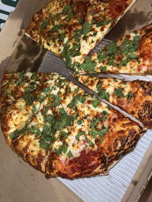 Cheese cilantro pizza !!