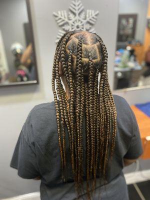 Jumbo Knotless Box Braids