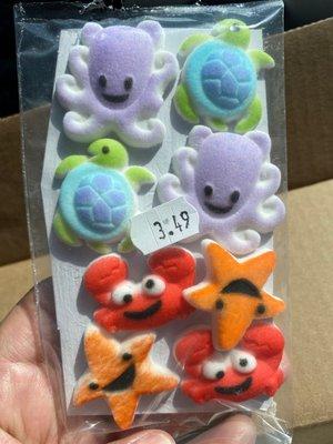 Crab, star fish, turtle, and octopus sugar cake decorations