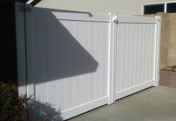 RV gate system (Cerritos)