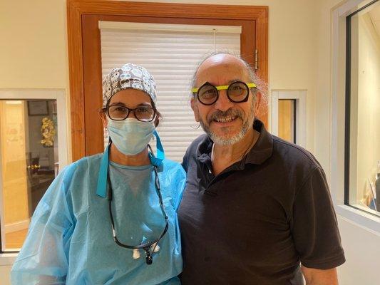 Hygienist Maria and Patient Howard