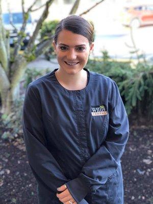 Meet our wonderful dental assistant Melissa, at our Salem dental office!