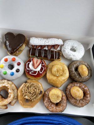 Sweet Apple Donut & Coffee