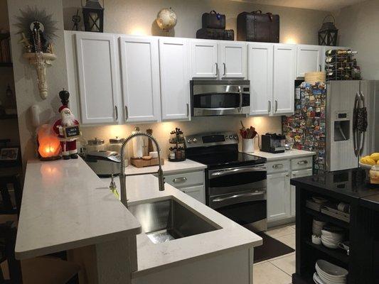 Our beautiful kitchen, thanks to Boynton Beach Marble and Granite