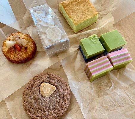 From L to R: Kouign Amann, Lychee Meringue Kisses, Pandan Chiffon Cake, Kuih Lapis, Seri Muka, Milo Cookie ($38 for Bake Box)