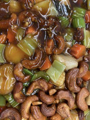 103. Chicken with Cashew Nuts