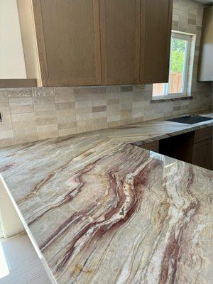 Beautiful quartzite slab!