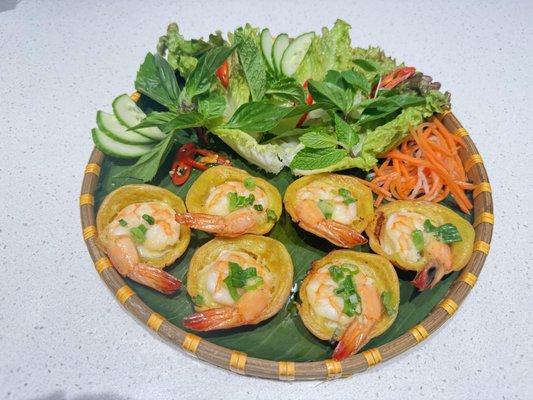 Banh Khot / Crispy Shrimp Cakes