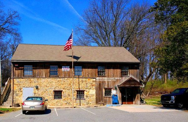 Gradyville Post Office -- storefront