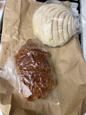 $3.95 for these 2 pan dulce.