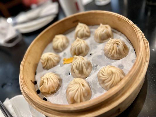 Crab & Kurobuta Pork Xiao Long Bao (10 each)