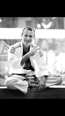 Learn from a Master of the Gracie Family