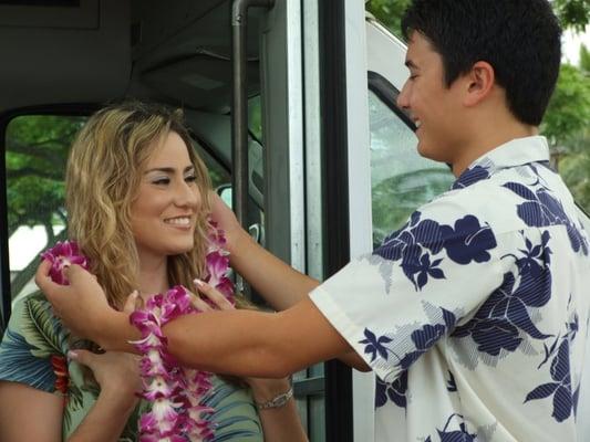 Hawaii Lei Greeting