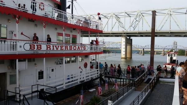 BB Riverboats!