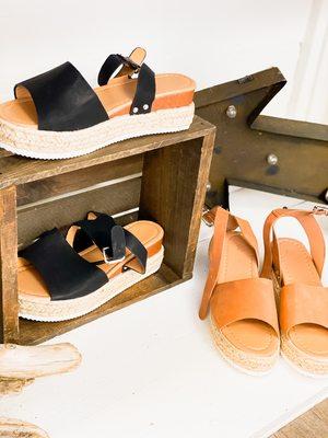 Adorable, comfortable and affordable sandals...a must have for your summer wardrobe!