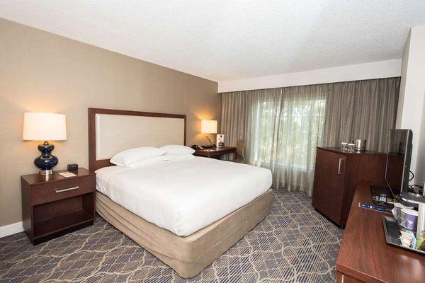 Doubletree Suites by Hilton at The Battery Atlanta